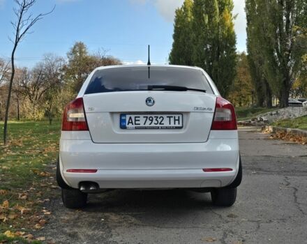 Белый Шкода Октавия, объемом двигателя 2 л и пробегом 180 тыс. км за 8700 $, фото 12 на Automoto.ua