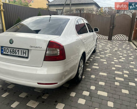 Білий Шкода Октавія, об'ємом двигуна 1.6 л та пробігом 313 тис. км за 7950 $, фото 28 на Automoto.ua