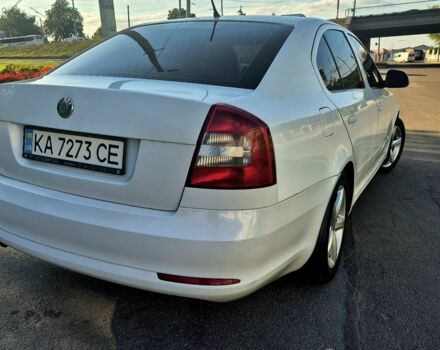 Білий Шкода Октавія, об'ємом двигуна 1.6 л та пробігом 280 тис. км за 7000 $, фото 6 на Automoto.ua