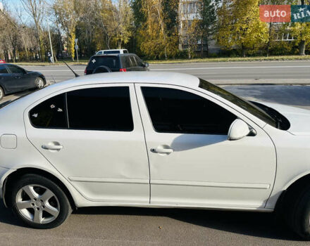 Шкода Октавія 2012 у Вишневом на Automoto.ua Білий Шкода Октавія, об'ємом двигуна 1.6 л та пробігом 355 тис. км за 6500 $, фото 5 на Automoto.ua
