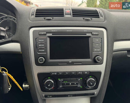 Белый Шкода Октавия, объемом двигателя 1.98 л и пробегом 177 тыс. км за 10550 $, фото 15 на Automoto.ua