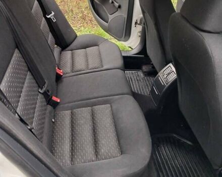 Білий Шкода Октавія, об'ємом двигуна 1.4 л та пробігом 207 тис. км за 7700 $, фото 11 на Automoto.ua