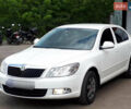 Білий Шкода Октавія, об'ємом двигуна 1.8 л та пробігом 250 тис. км за 8700 $, фото 1 на Automoto.ua