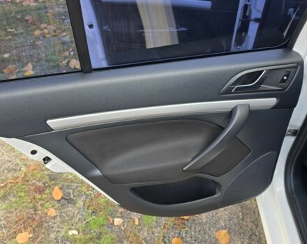 Белый Шкода Октавия, объемом двигателя 2 л и пробегом 180 тыс. км за 8700 $, фото 18 на Automoto.ua