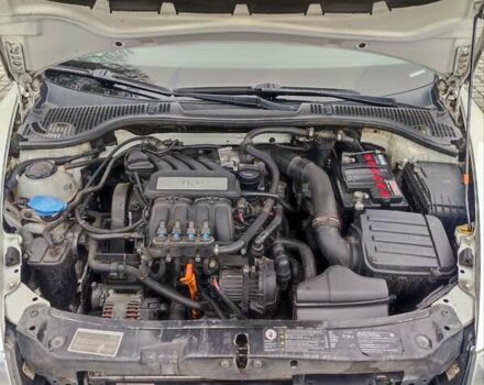 Белый Шкода Октавия, объемом двигателя 1.6 л и пробегом 286 тыс. км за 7500 $, фото 14 на Automoto.ua