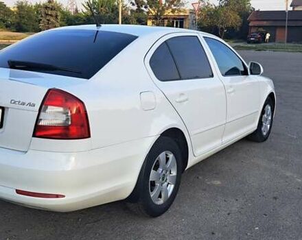Белый Шкода Октавия, объемом двигателя 1.8 л и пробегом 183 тыс. км за 8300 $, фото 10 на Automoto.ua