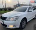 Белый Шкода Октавия, объемом двигателя 1.6 л и пробегом 273 тыс. км за 7299 $, фото 2 на Automoto.ua