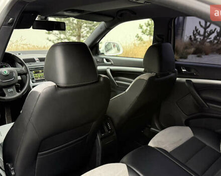 Белый Шкода Октавия, объемом двигателя 1.97 л и пробегом 239 тыс. км за 11999 $, фото 35 на Automoto.ua