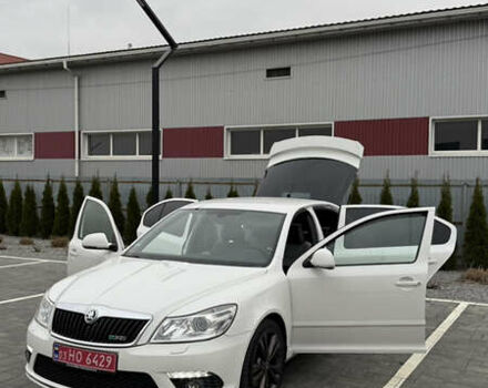 Белый Шкода Октавия, объемом двигателя 1.97 л и пробегом 239 тыс. км за 11999 $, фото 61 на Automoto.ua