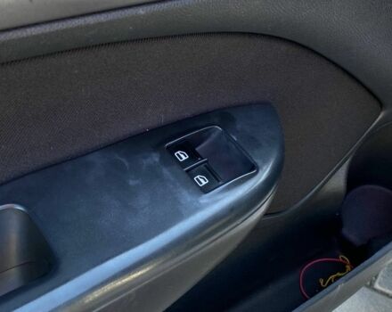 Білий Шкода Октавія, об'ємом двигуна 1.6 л та пробігом 252 тис. км за 8400 $, фото 8 на Automoto.ua