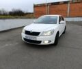 Белый Шкода Октавия, объемом двигателя 1.2 л и пробегом 305 тыс. км за 5900 $, фото 1 на Automoto.ua
