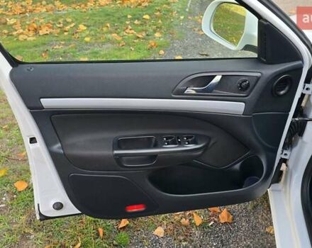 Білий Шкода Октавія, об'ємом двигуна 1.97 л та пробігом 180 тис. км за 8700 $, фото 13 на Automoto.ua