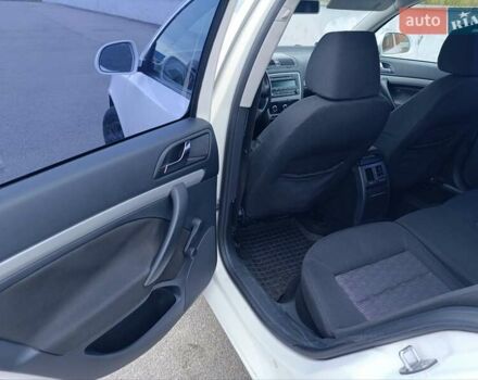 Білий Шкода Октавія, об'ємом двигуна 1.2 л та пробігом 305 тис. км за 5900 $, фото 6 на Automoto.ua