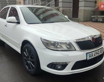 Белый Шкода Октавия, объемом двигателя 1.8 л и пробегом 225 тыс. км за 8700 $, фото 6 на Automoto.ua