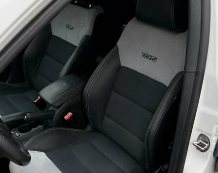 Белый Шкода Октавия, объемом двигателя 1.97 л и пробегом 239 тыс. км за 11999 $, фото 39 на Automoto.ua