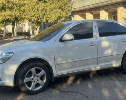 Белый Шкода Октавия, объемом двигателя 1.6 л и пробегом 186 тыс. км за 7700 $, фото 2 на Automoto.ua