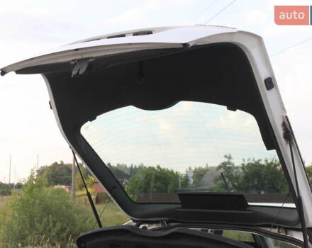 Белый Шкода Октавия, объемом двигателя 1.6 л и пробегом 170 тыс. км за 7450 $, фото 48 на Automoto.ua