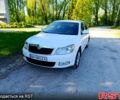 Белый Шкода Октавия, объемом двигателя 1.8 л и пробегом 296 тыс. км за 7000 $, фото 1 на Automoto.ua