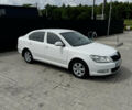 Белый Шкода Октавия, объемом двигателя 1.6 л и пробегом 243 тыс. км за 8500 $, фото 4 на Automoto.ua