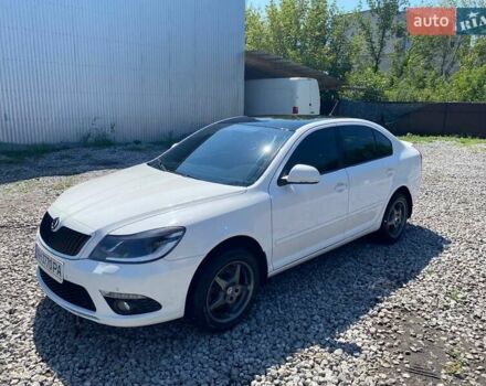 Білий Шкода Октавія, об'ємом двигуна 1.8 л та пробігом 103 тис. км за 8500 $, фото 8 на Automoto.ua