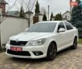 Белый Шкода Октавия, объемом двигателя 2 л и пробегом 239 тыс. км за 12950 $, фото 2 на Automoto.ua