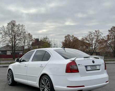 Білий Шкода Октавія, об'ємом двигуна 2 л та пробігом 202 тис. км за 11200 $, фото 7 на Automoto.ua