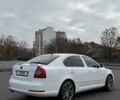 Білий Шкода Октавія, об'ємом двигуна 2 л та пробігом 202 тис. км за 11200 $, фото 6 на Automoto.ua