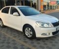 Белый Шкода Октавия, объемом двигателя 1.6 л и пробегом 260 тыс. км за 6950 $, фото 1 на Automoto.ua