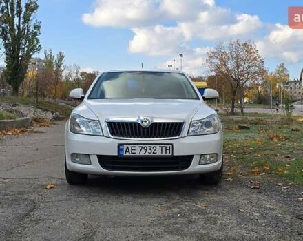 Білий Шкода Октавія, об'ємом двигуна 1.97 л та пробігом 180 тис. км за 8700 $, фото 1 на Automoto.ua