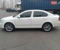 Білий Шкода Октавія, об'ємом двигуна 1.8 л та пробігом 225 тис. км за 7800 $, фото 5 на Automoto.ua