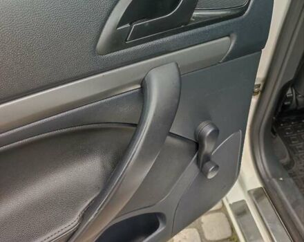 Белый Шкода Октавия, объемом двигателя 1.6 л и пробегом 286 тыс. км за 7500 $, фото 10 на Automoto.ua