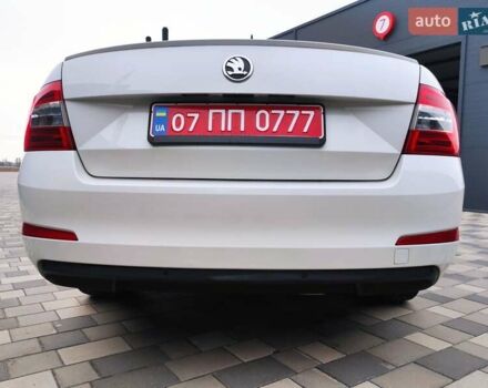 Шкода Октавия 2013 в Полтаве на Automoto.ua Белый Шкода Октавия, объемом двигателя 1.6 л и пробегом 255 тыс. км за 11750 $, фото 13 на Automoto.ua