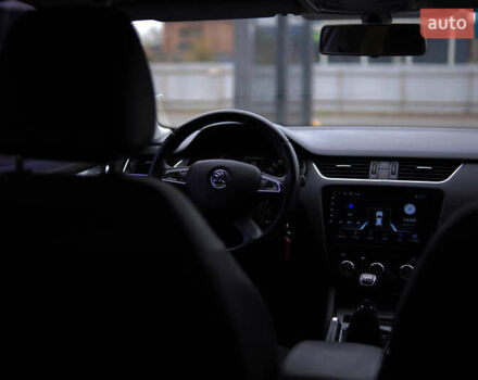 Белый Шкода Октавия, объемом двигателя 1.4 л и пробегом 254 тыс. км за 10500 $, фото 21 на Automoto.ua