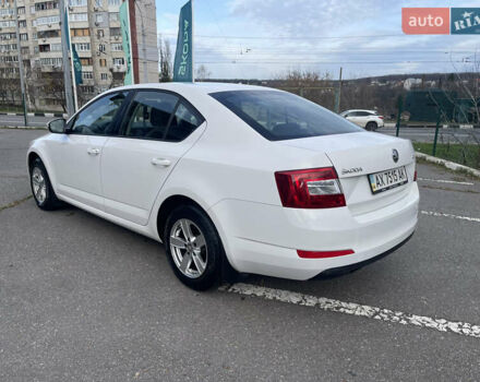 Білий Шкода Октавія, об'ємом двигуна 1.2 л та пробігом 117 тис. км за 8900 $, фото 6 на Automoto.ua