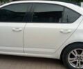 Білий Шкода Октавія, об'ємом двигуна 1.6 л та пробігом 267 тис. км за 8000 $, фото 3 на Automoto.ua