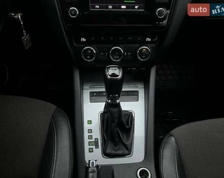 Белый Шкода Октавия, объемом двигателя 1.97 л и пробегом 282 тыс. км за 11000 $, фото 9 на Automoto.ua