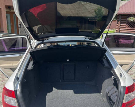 Білий Шкода Октавія, об'ємом двигуна 1.6 л та пробігом 171 тис. км за 11000 $, фото 9 на Automoto.ua