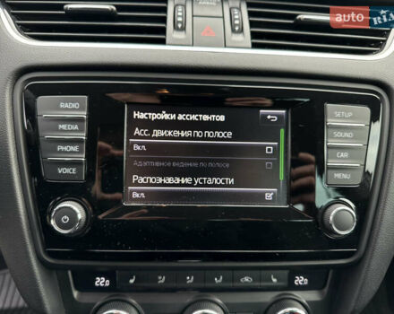 Белый Шкода Октавия, объемом двигателя 1.6 л и пробегом 227 тыс. км за 11800 $, фото 39 на Automoto.ua