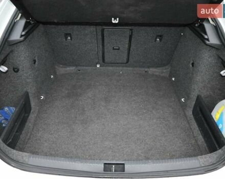 Білий Шкода Октавія, об'ємом двигуна 1.4 л та пробігом 148 тис. км за 9000 $, фото 7 на Automoto.ua