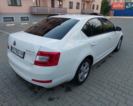 Белый Шкода Октавия, объемом двигателя 1.6 л и пробегом 350 тыс. км за 9200 $, фото 9 на Automoto.ua