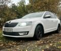 Шкода Октавия 2013 в Киеве на Automoto.ua Белый Шкода Октавия, объемом двигателя 2 л и пробегом 276 тыс. км за 9500 $, фото 3 на Automoto.ua