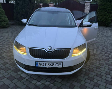 Білий Шкода Октавія, об'ємом двигуна 1.6 л та пробігом 171 тис. км за 11000 $, фото 27 на Automoto.ua