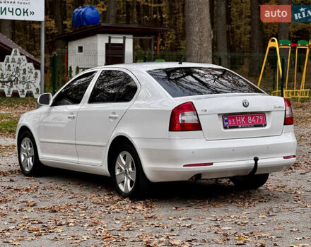 Белый Шкода Октавия, объемом двигателя 2 л и пробегом 223 тыс. км за 10700 $, фото 13 на Automoto.ua