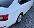 Белый Шкода Октавия, объемом двигателя 1.8 л и пробегом 169 тыс. км за 10400 $, фото 4 на Automoto.ua