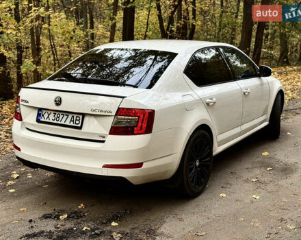 Шкода Октавия 2013 в Харькове на Automoto.ua Белый Шкода Октавия, объемом двигателя 1.8 л и пробегом 237 тыс. км за 9400 $, фото 7 на Automoto.ua