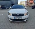 Белый Шкода Октавия, объемом двигателя 1.6 л и пробегом 350 тыс. км за 9200 $, фото 2 на Automoto.ua