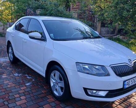 Белый Шкода Октавия, объемом двигателя 1.6 л и пробегом 240 тыс. км за 9700 $, фото 5 на Automoto.ua