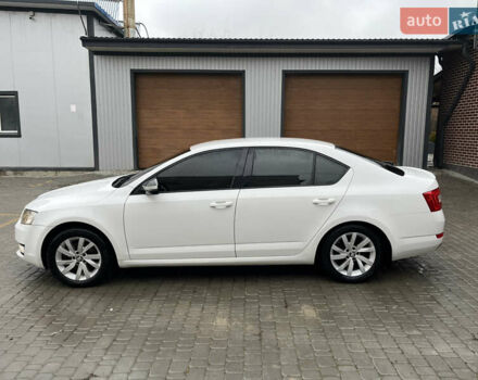 Белый Шкода Октавия, объемом двигателя 1.8 л и пробегом 174 тыс. км за 7999 $, фото 4 на Automoto.ua