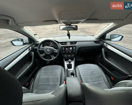 Білий Шкода Октавія, об'ємом двигуна 1.97 л та пробігом 280 тис. км за 9800 $, фото 10 на Automoto.ua