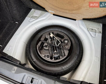 Белый Шкода Октавия, объемом двигателя 2 л и пробегом 223 тыс. км за 10700 $, фото 58 на Automoto.ua